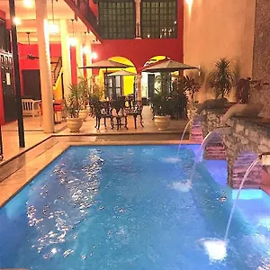 hotel-mejorada-merida.hotelsmerida.org/